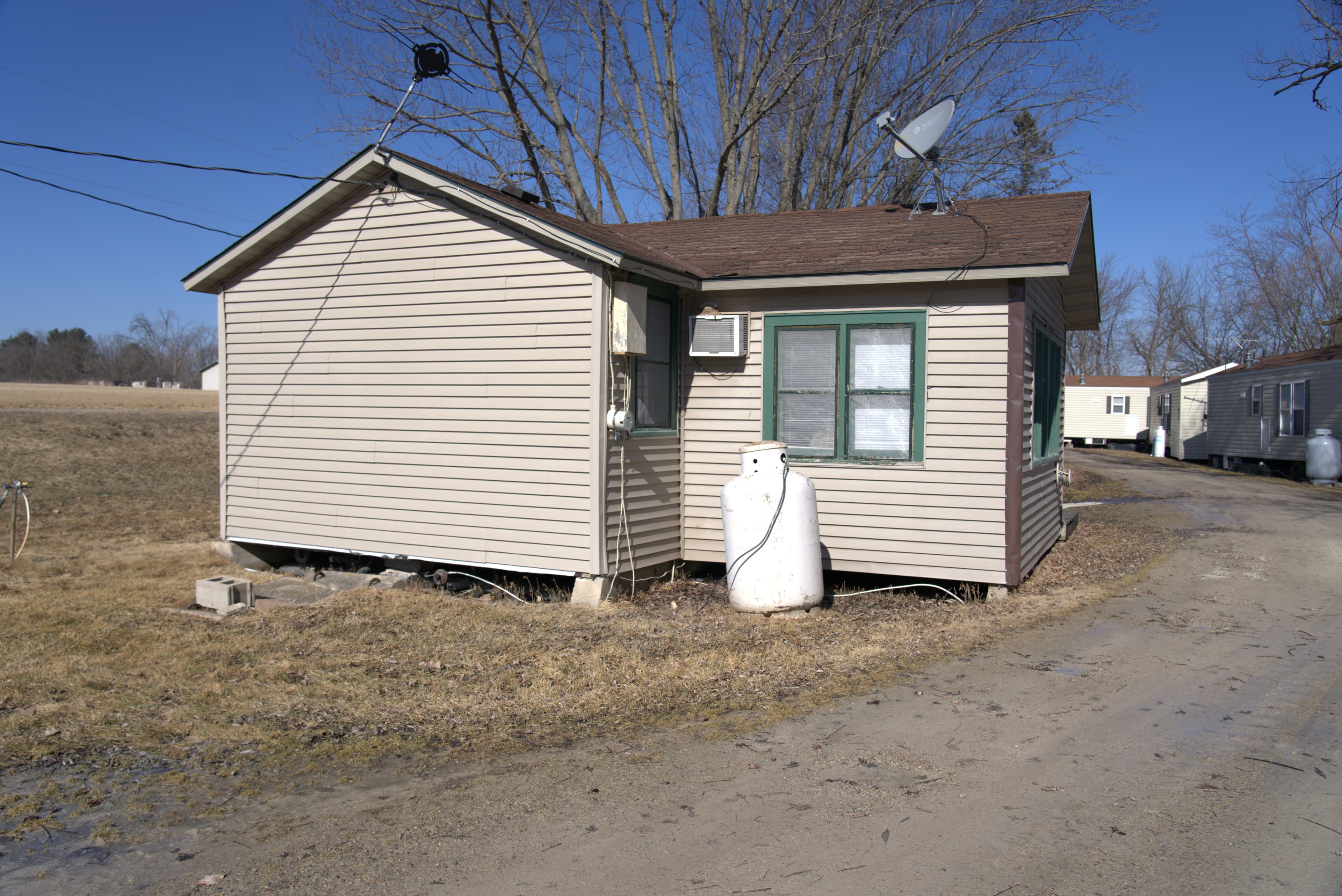 White Bass cabin and dock